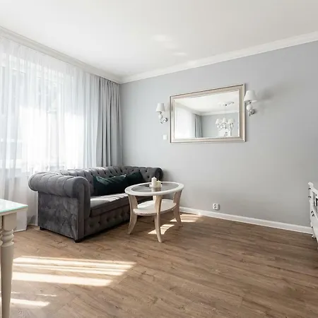 Apartment Luxury In Old Town - Free Parking *