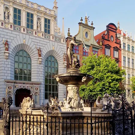 Luxury In Old Town - Free Parking *